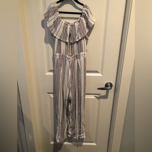 Women’s Jumpsuit - Picture 2 of 3